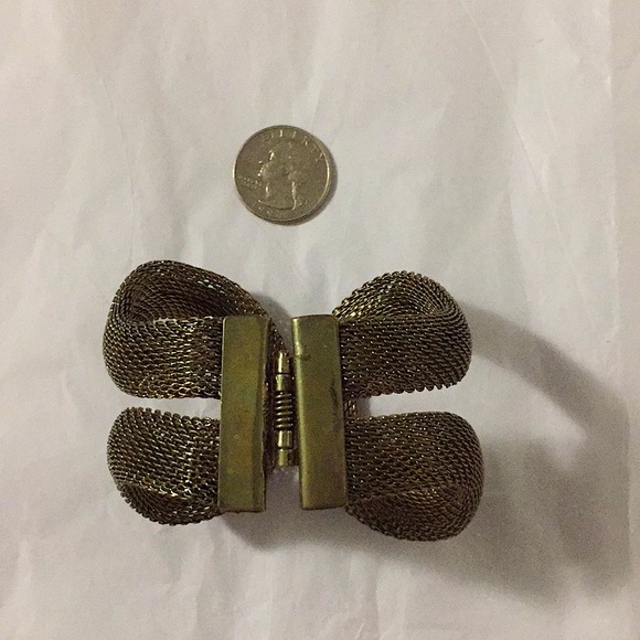 BOHO VINTAGE BRUSHED GOLD MESH METAL HINGE BANGLE BRACELET OS - Picture 6 of 6